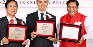 Bindeshwar Pathak bags nikkei asia prize
